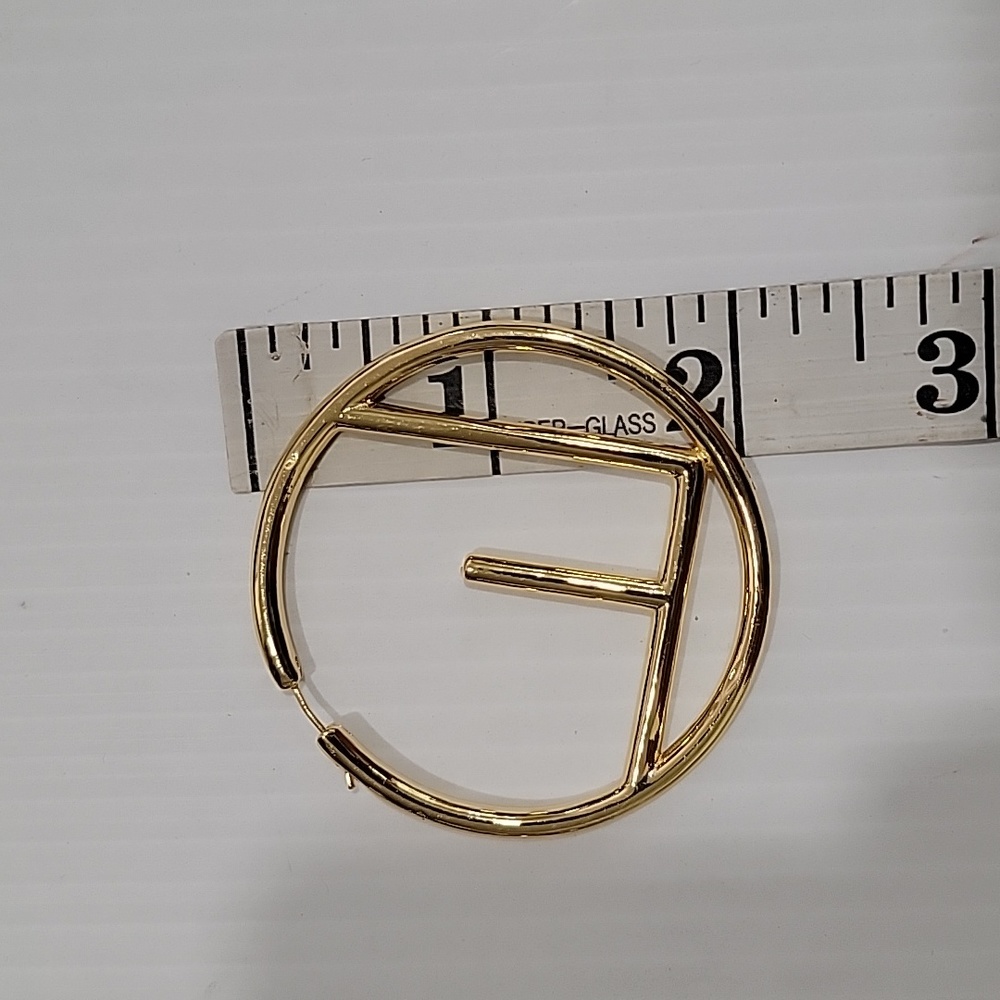 Large Fendi Hoop earrings - Picture 9 of 10